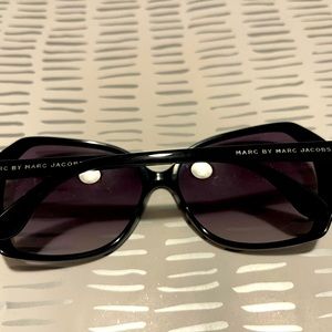 Marc Jacobs sunglasses